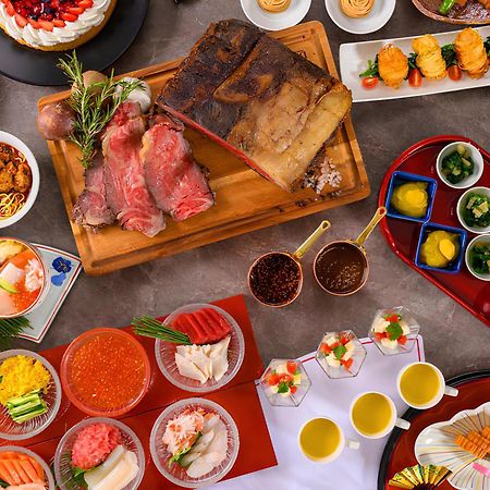Shin Furano Prince Hotel מראה חיצוני תמונה A selection of Japanese cuisine
