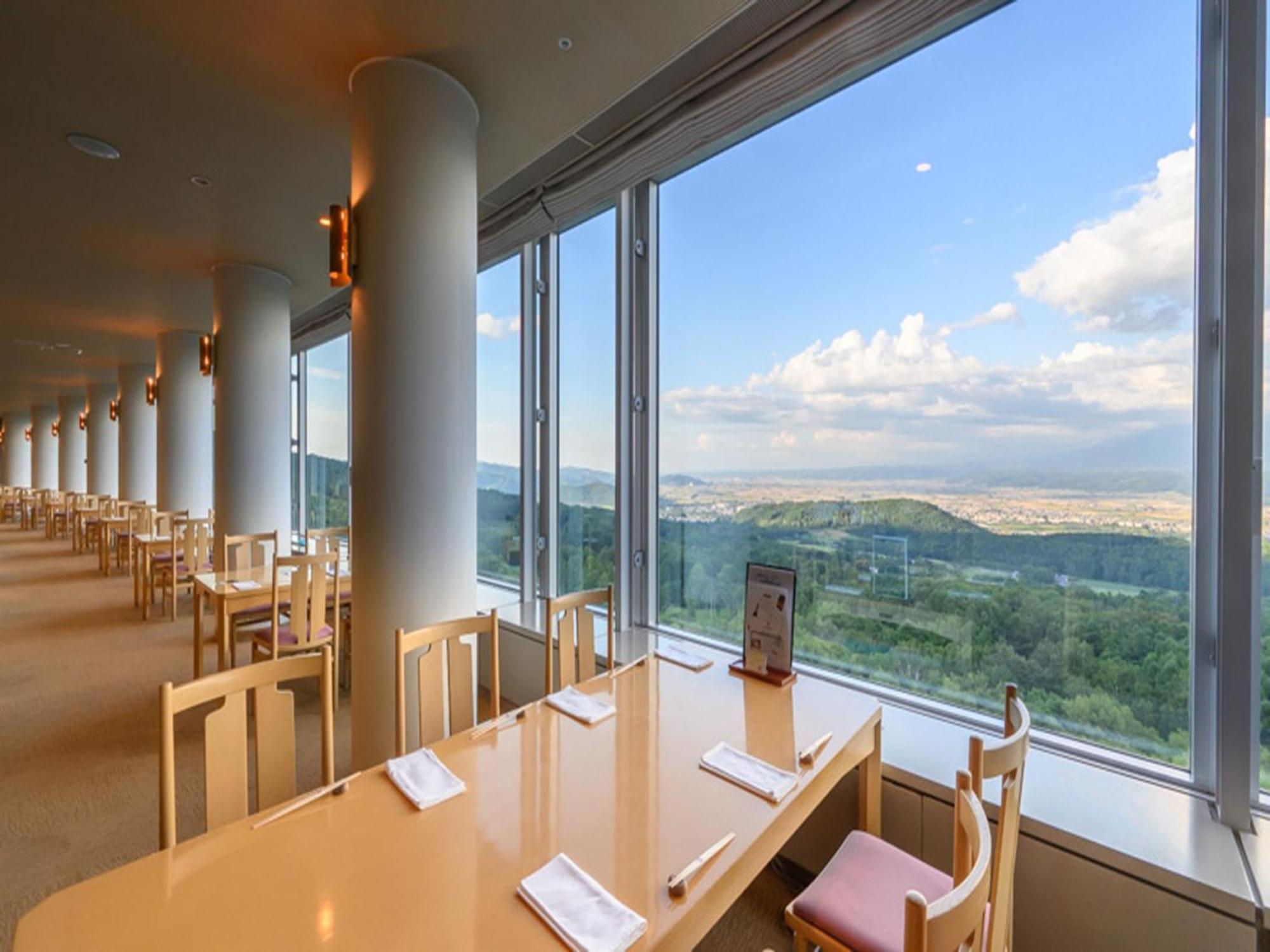 Shin Furano Prince Hotel מראה חיצוני תמונה Restaurant