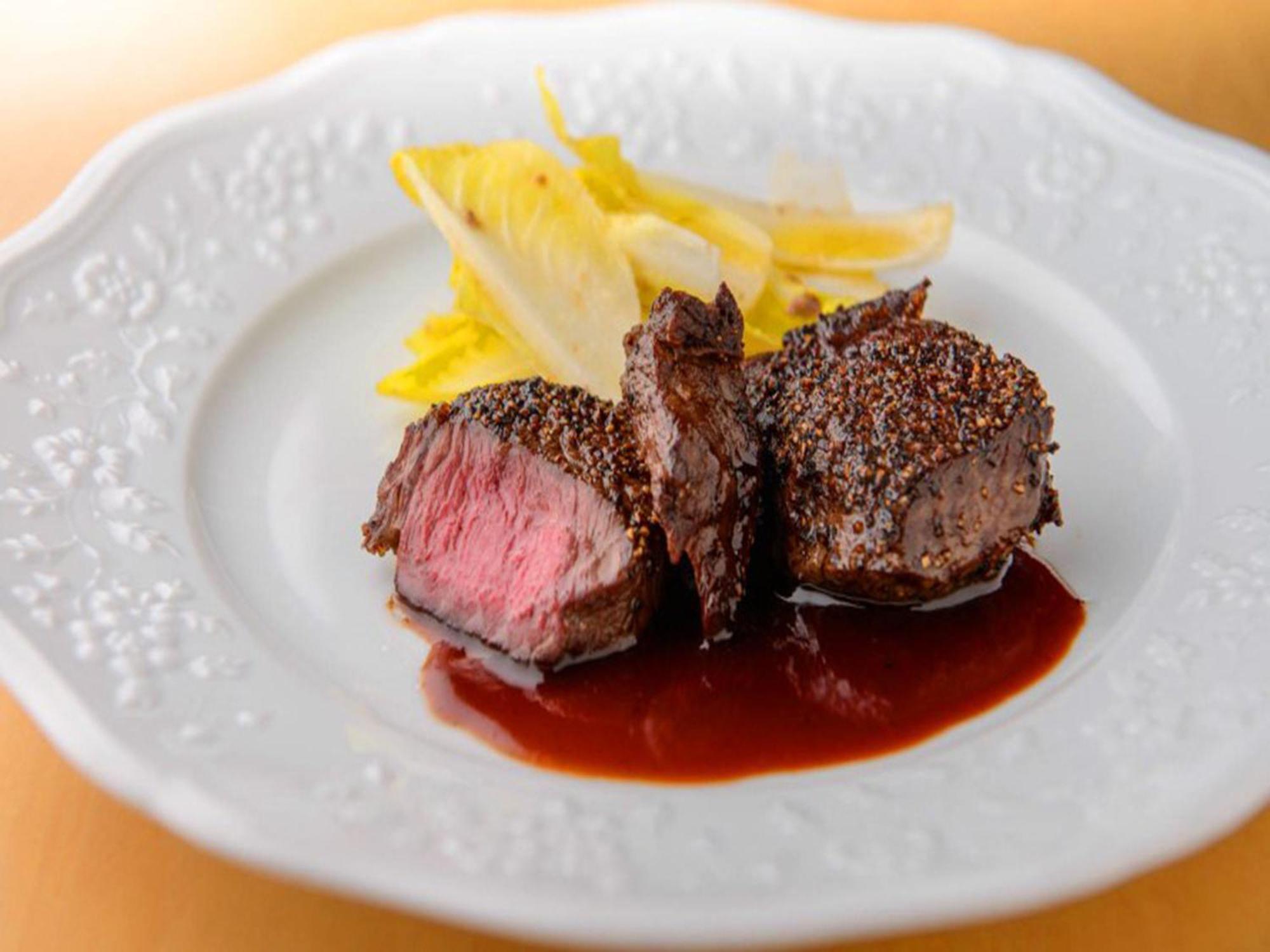 Shin Furano Prince Hotel מראה חיצוני תמונה A steak prepared using the dry-aging technique